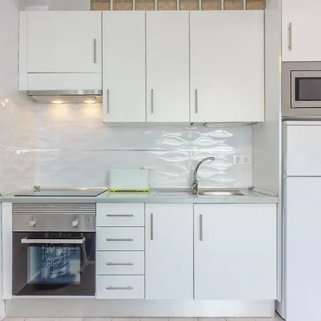 Orlandotop Floor Seaview Fast Wi-fi 2 Min Beach Pool شقة