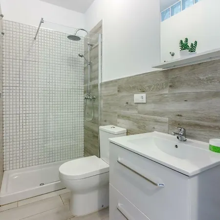 Orlandotop Floor Seaview Fast Wi-fi 2 Min Beach Pool Apartment *